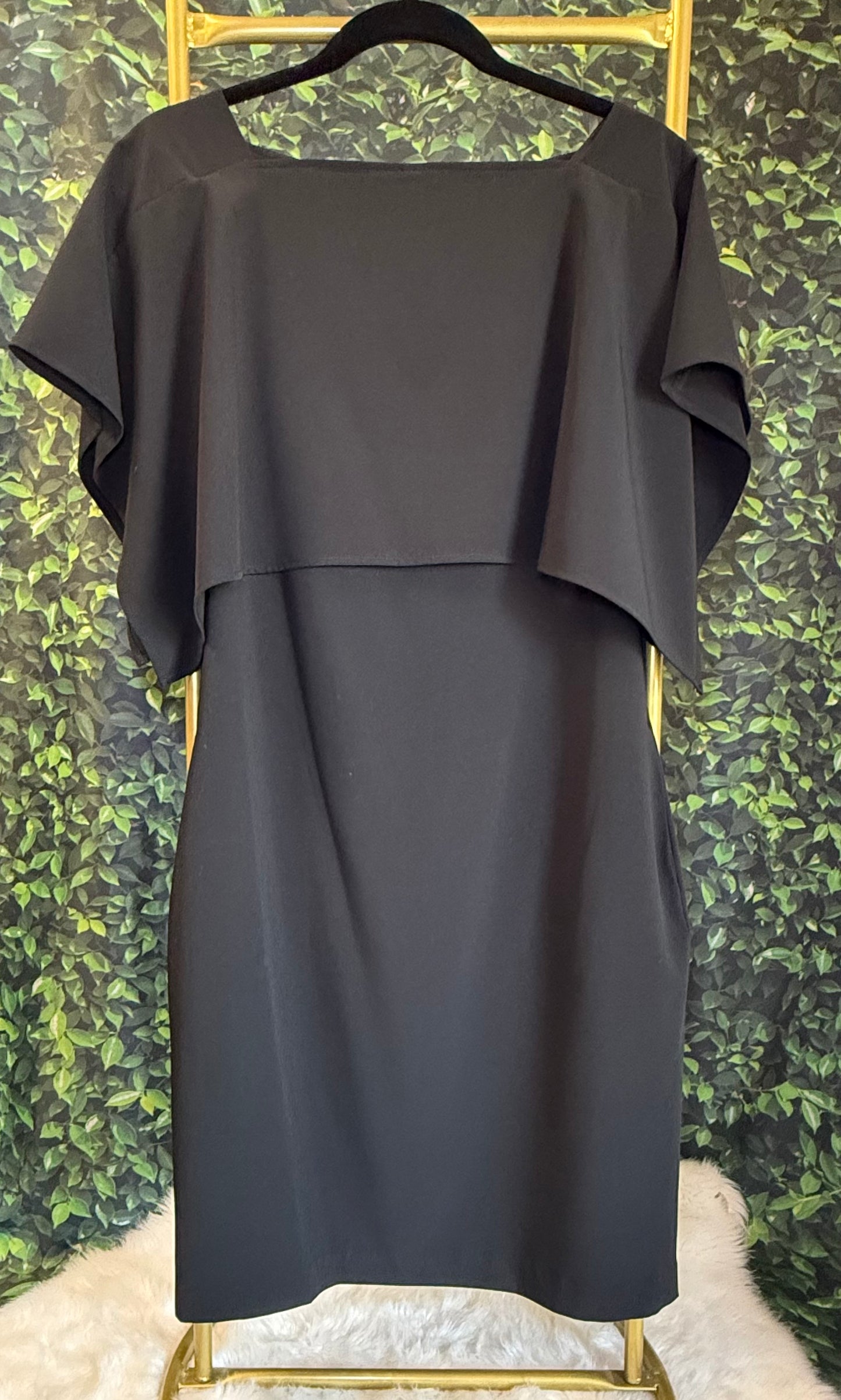 New Directions short sleeve dress