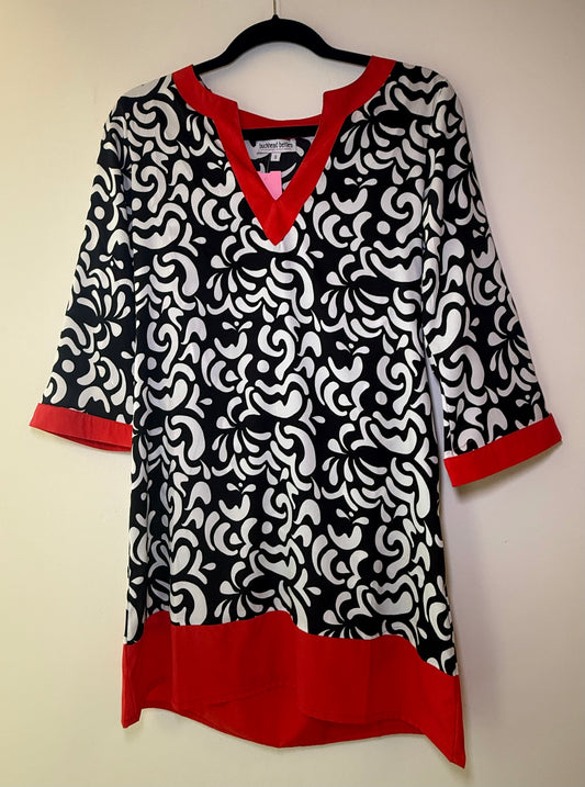 Buckhead Betties tunic blouse