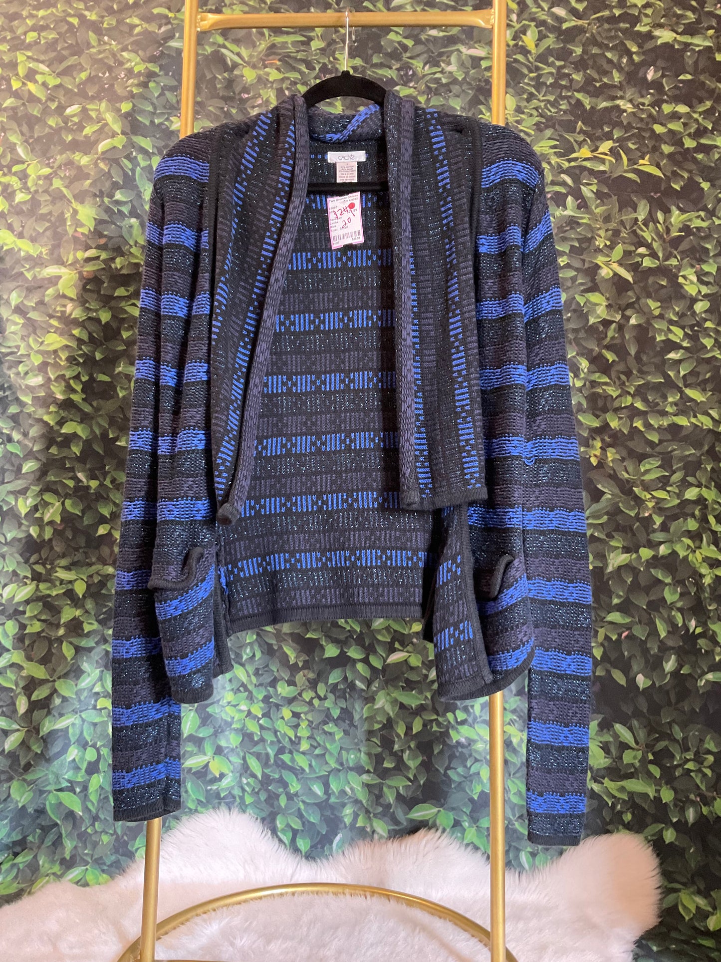 Cache Cardigan