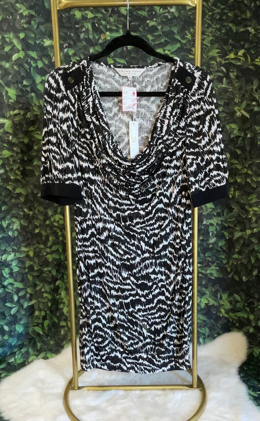 Trina Turk Sort Sleeve Dress