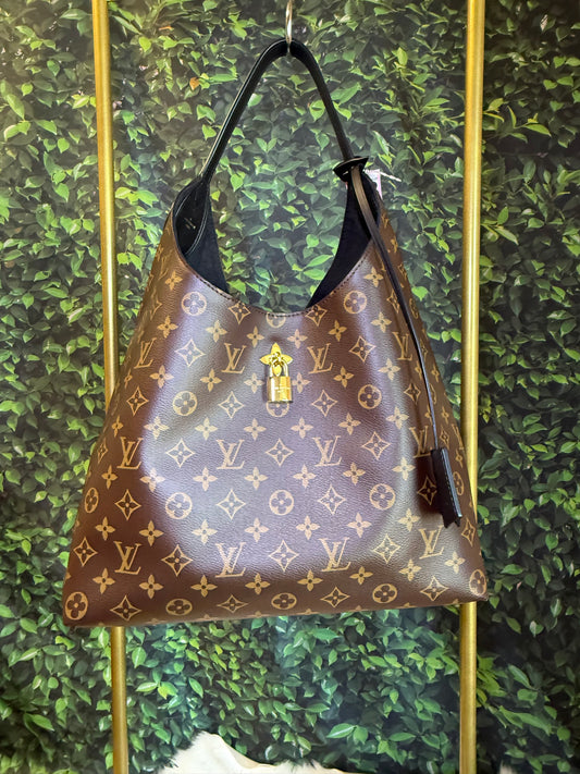 Louis Vuitton monogram flower shoulder bag